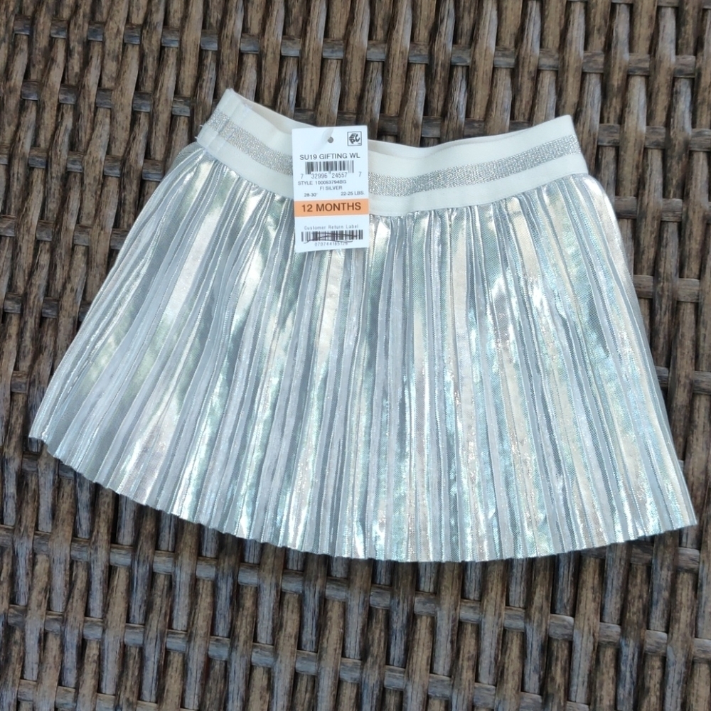 First impression 12 Months color silver